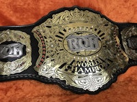 roh world championship belt